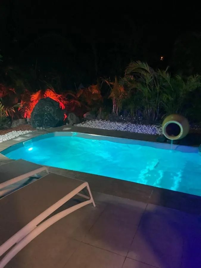 Les Nuits Galantes Villa Petrea Piscine Privee Сен-Франсуа Гваделупа